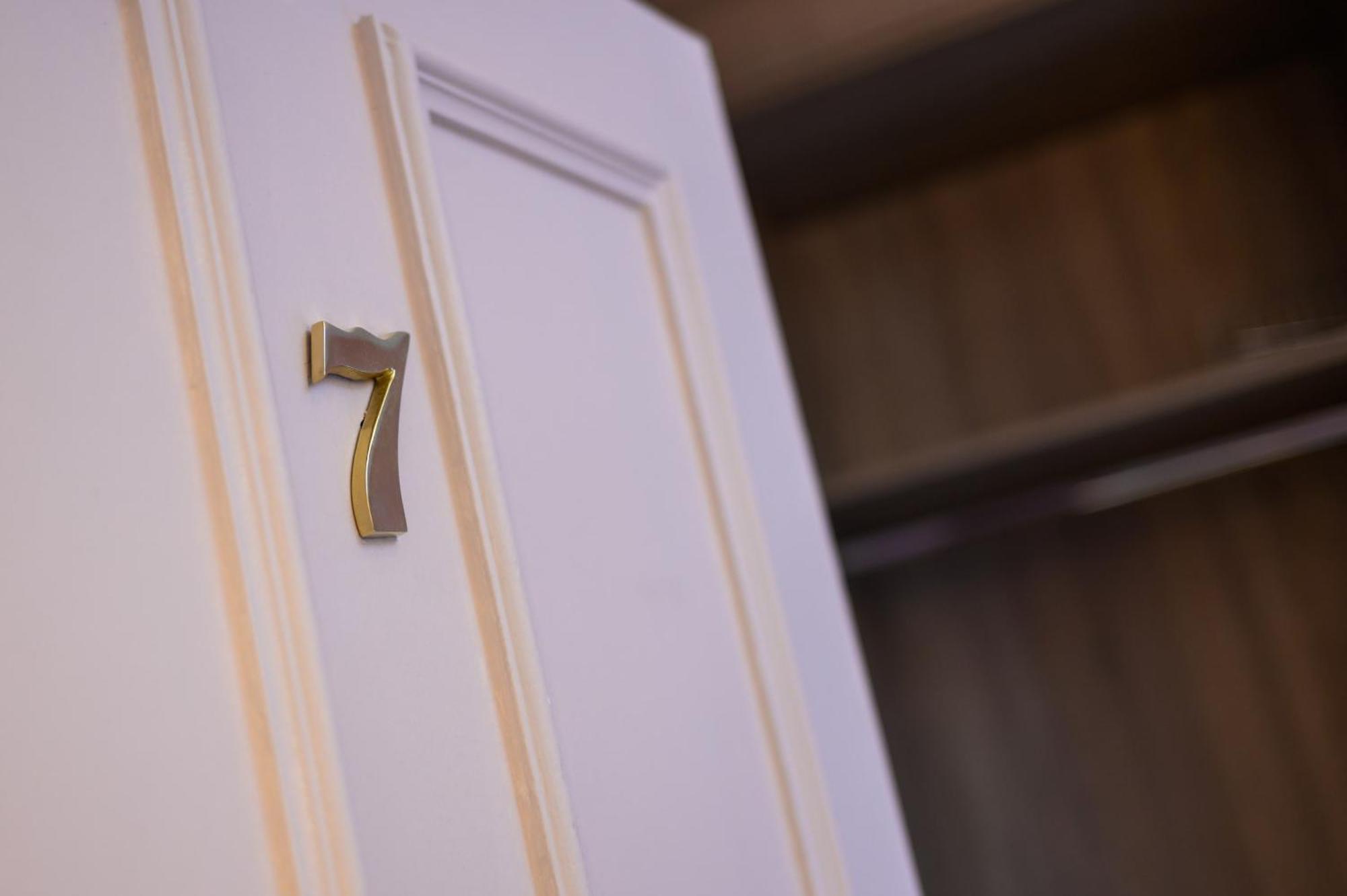Queen Charlotte Guesthouse Единбург Екстериор снимка