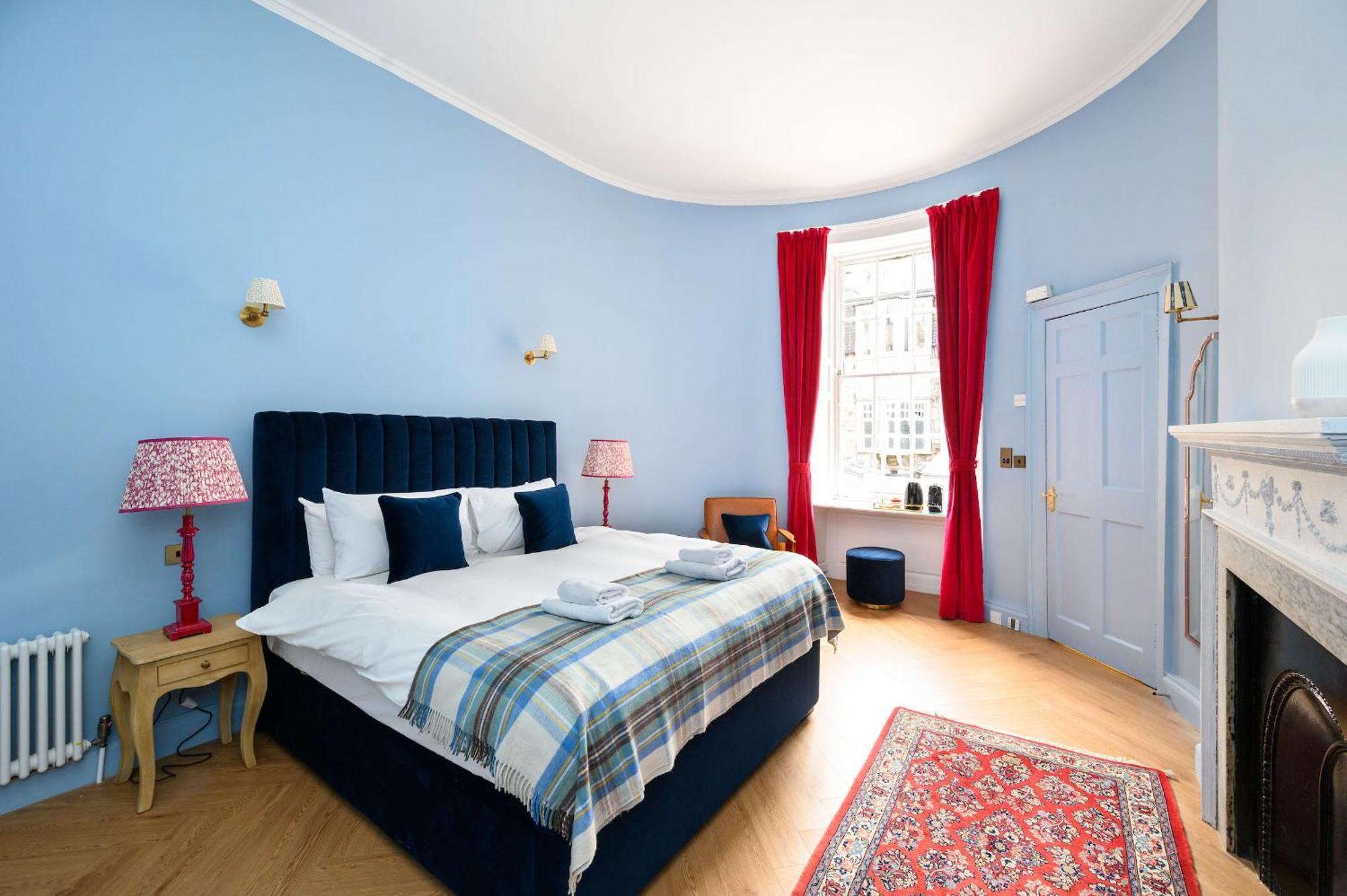 Queen Charlotte Guesthouse Единбург Екстериор снимка