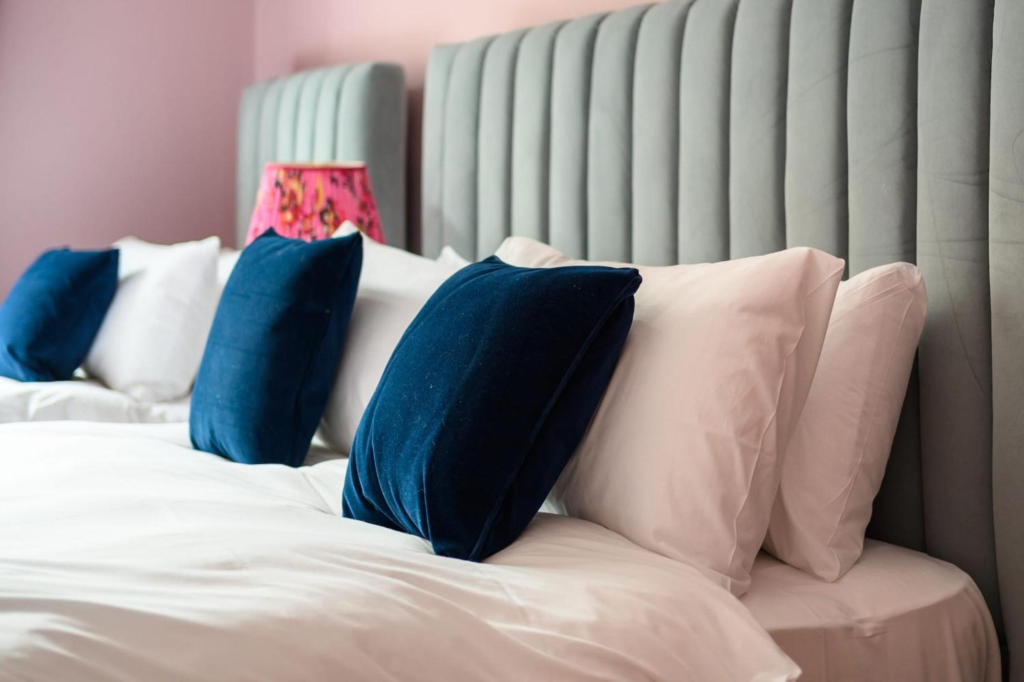 Queen Charlotte Guesthouse Единбург Екстериор снимка